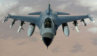 F-16 Fighting Falcon и МИГ-23 против F-15 и F-16